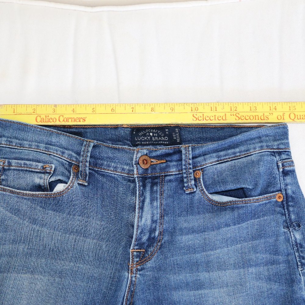 Lucky Brand Hand-Crafted Jeans Size: 4/27 Regular - Picture 5 of 5